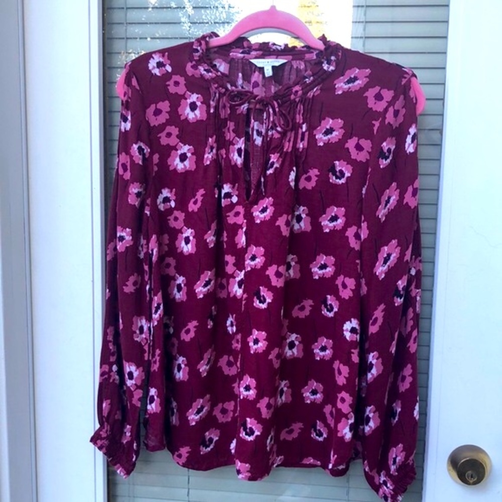 Lucky Brand Woman’s blouse